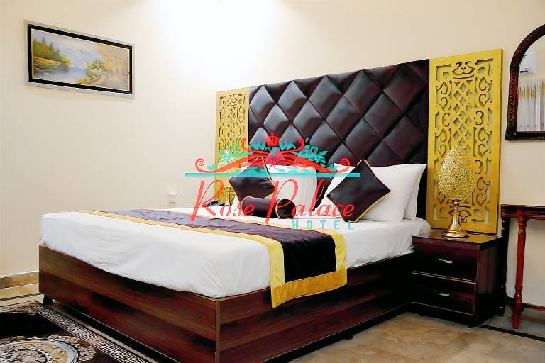Rose Palace Hotel in Lahore