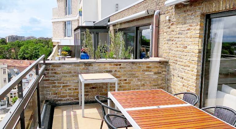 Rental apartment with terrace — photo 3