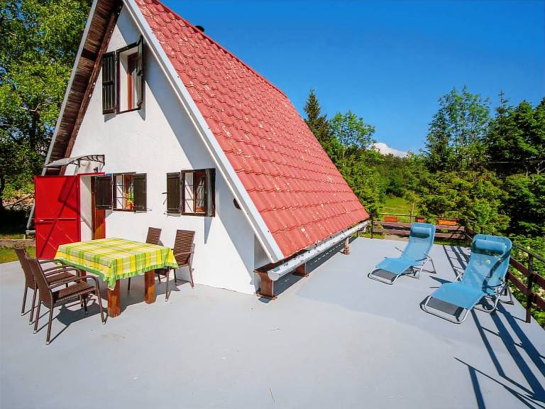     
Ferienhaus ∙ 4 Gäste ∙ 2 Schlafzimmer
