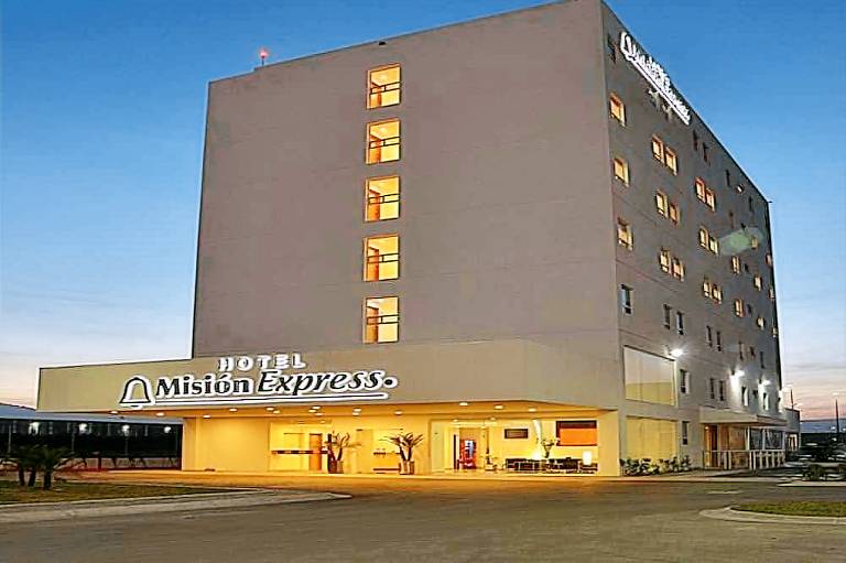 Hotel Misión Express Monterrey Aeropuerto La Fe