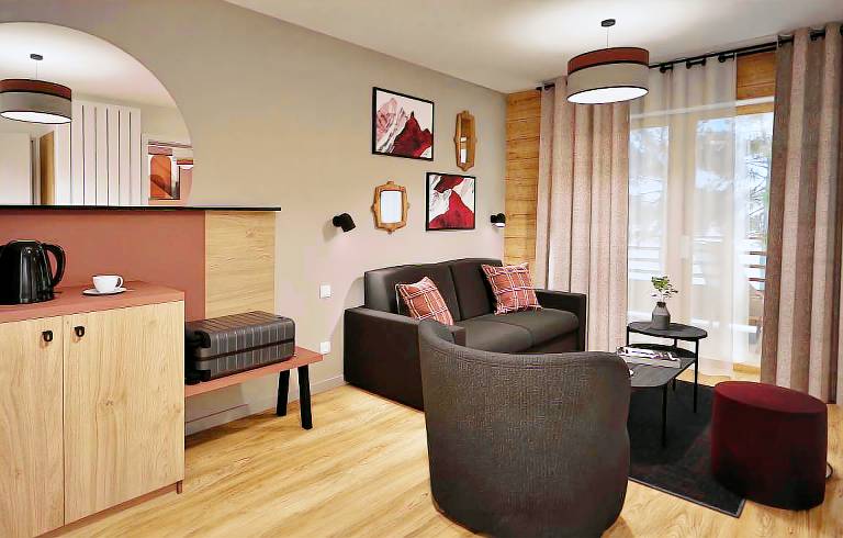 Family-oriented lovely condo with pool & sauna | Mountain view | Pets allowed — photo 2