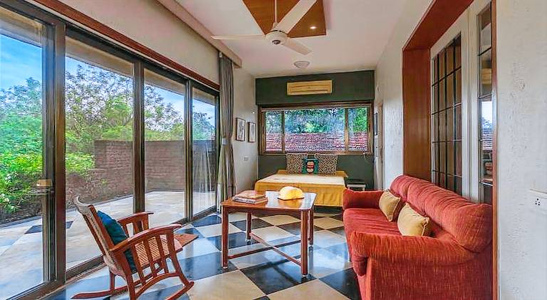 Nice villa with pool, barbeque & yard | Dogs allowed — photo 2