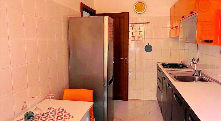Rental apartment with 2 rooms for 5 persons — photo 3