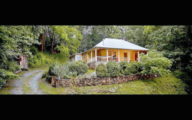 Cottage  Marion