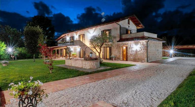 Farm with private pool, garden & sauna in Caserta