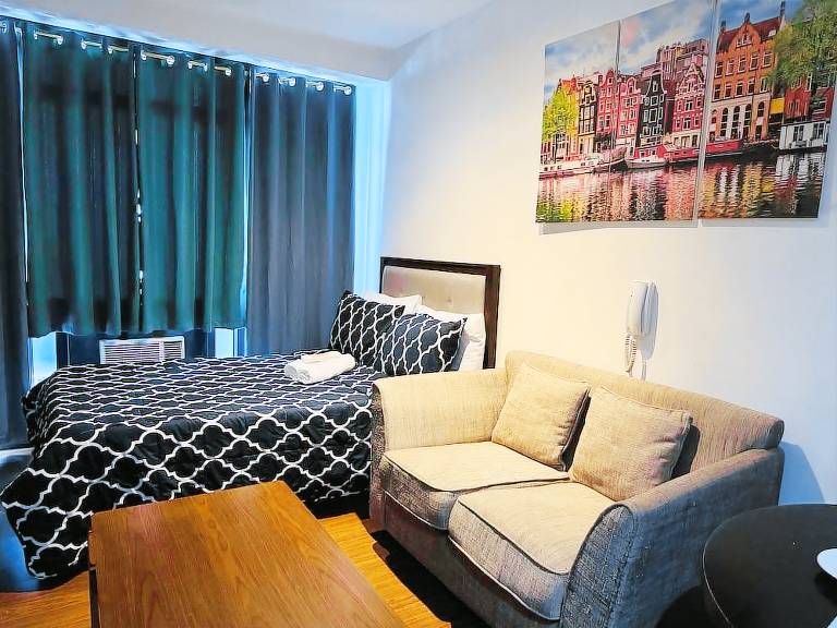 Hostel  Manila