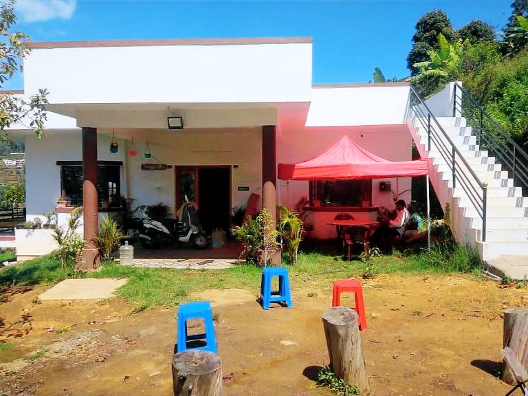 House with garden in Kodaikanal