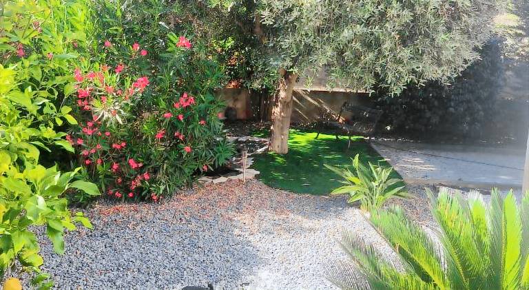 Vacation home with pool — photo 4