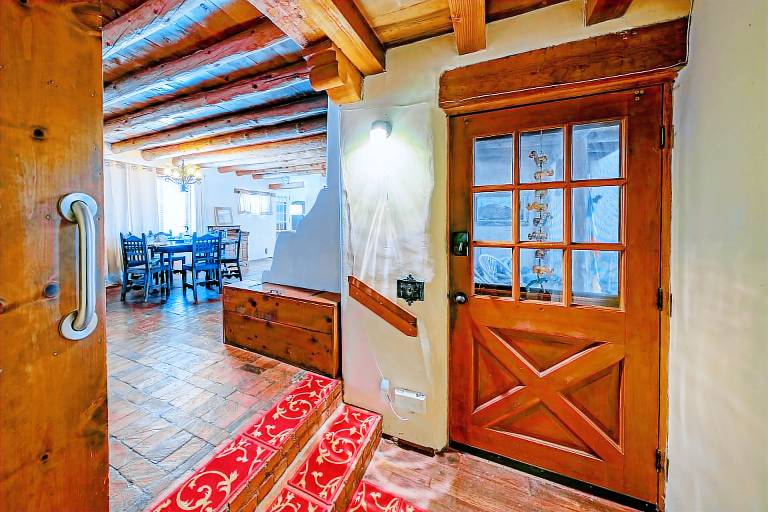 Sun Mountain View Estate — photo 2