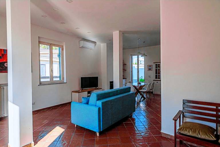 Lovely rental apartment with yard | Near Piazza del Plebiscito | Good for workation | Pet-friendly — photo 3