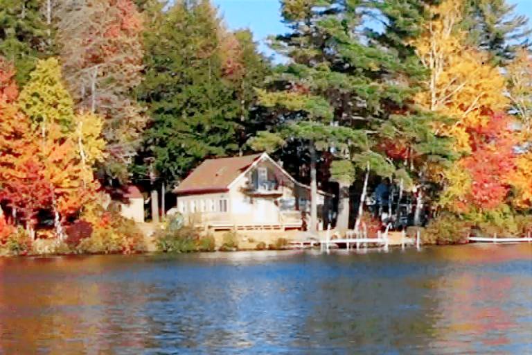 Cottage Crescent Lake
