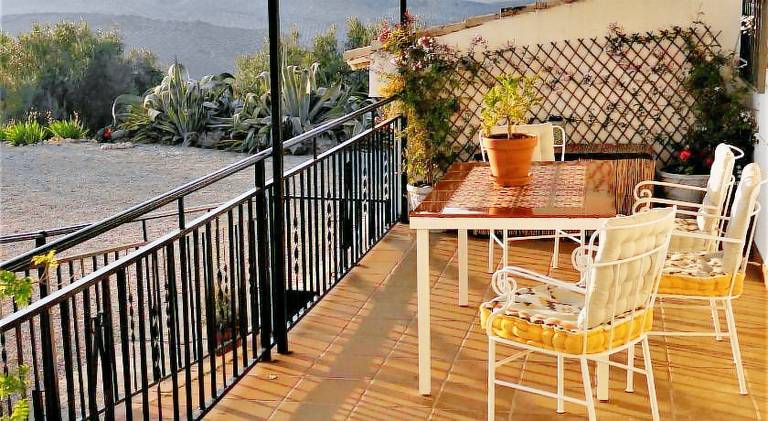 Holiday apartment with jacuzzi & pool | Pets allowed — photo 3