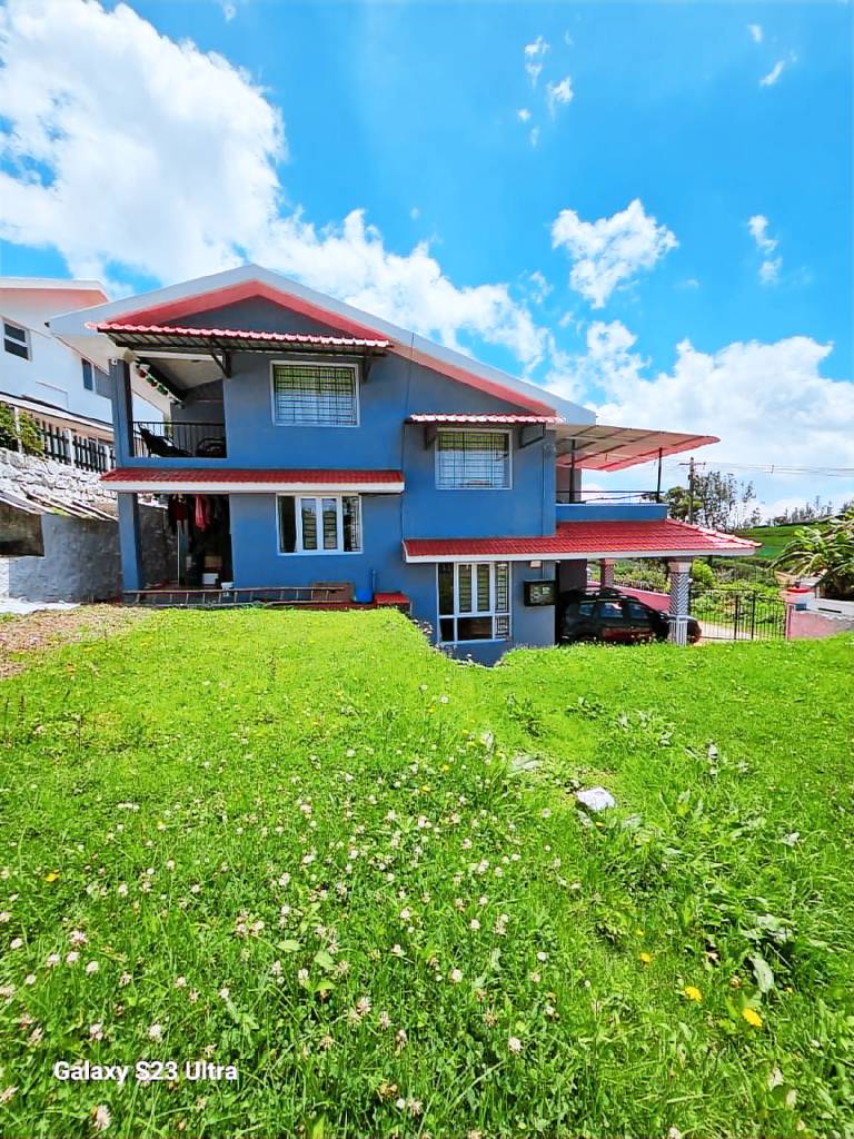 Villa West Mere