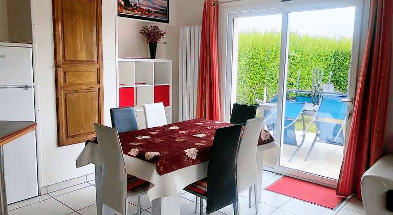 Fully equipped vacation home with yard & terrace | Pets are welcome — photo 3