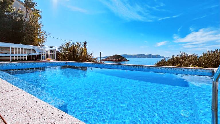 Apartman Arnia pool&beachfront by Villas Guide — photo 3