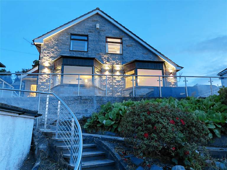 Cottage Cairnryan