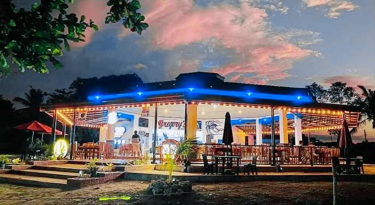 Bolo Hills Beach Club And Residence in Alaminos
