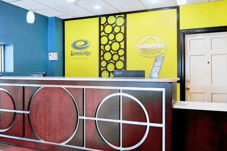 Econo Lodge Selma - Smithfield — photo 4