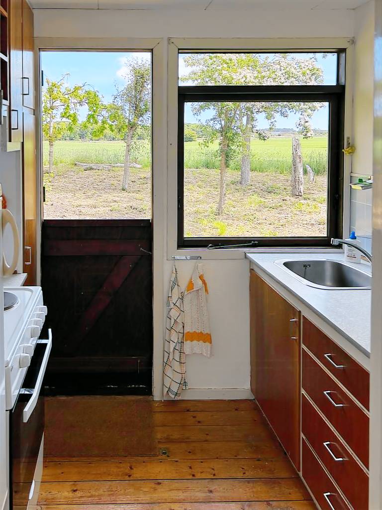 House with patio, BBQ & garden — photo 4