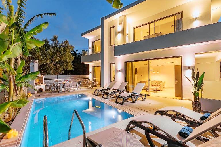 Villa Laganas