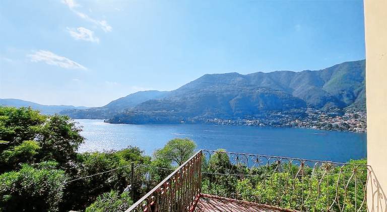 Fully equipped villa with barbeque, yard & patio | Perfect for remote work | Pet-friendly — photo 5