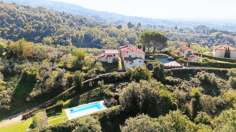 Family-friendly vacation home with yard, grill & private pool | Pets are welcome — photo 2