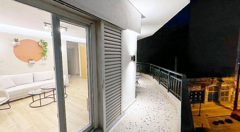 Pleasant rental apartment | Near Church of the Holy Apostles | Pets are welcome — photo 3