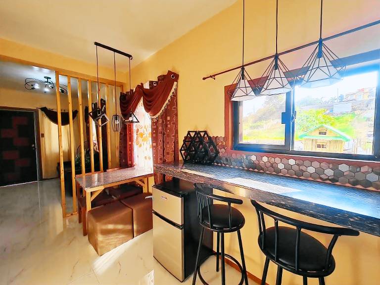 Apartment with jacuzzi — photo 3