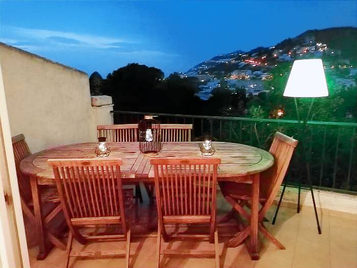 House with patio | Sea view — photo 2