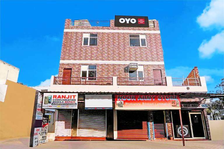 Hotel O SAINIK GUEST HOUSE