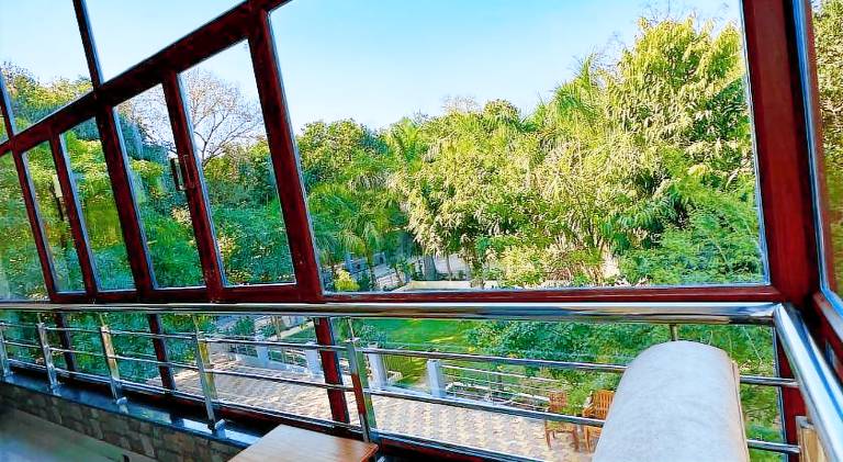 Kaashi Flora - Luxury 3BHK — photo 3
