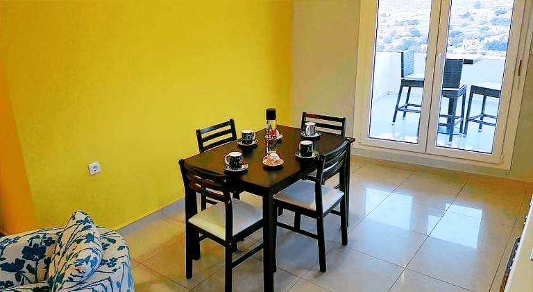 Rental apartment with terrace & jacuzzi — photo 4