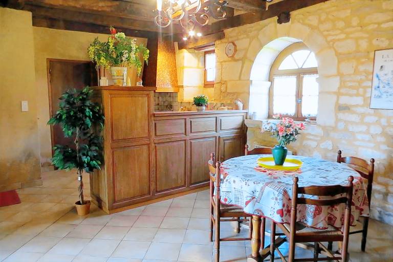 Gite with grill & garden — photo 5