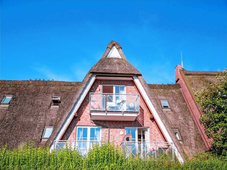 Children-friendly apartment with fast internet & yard | Garden view | Pet-friendly in Wangerland