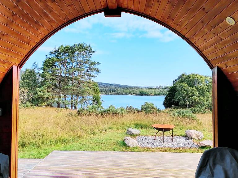 Child-friendly pleasant cottage with barbeque | River view | Dogs allowed in Stirling
