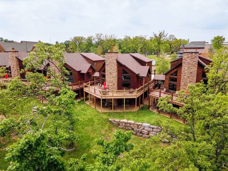Fully equipped vacation home with pool | Pets allowed — photo 2