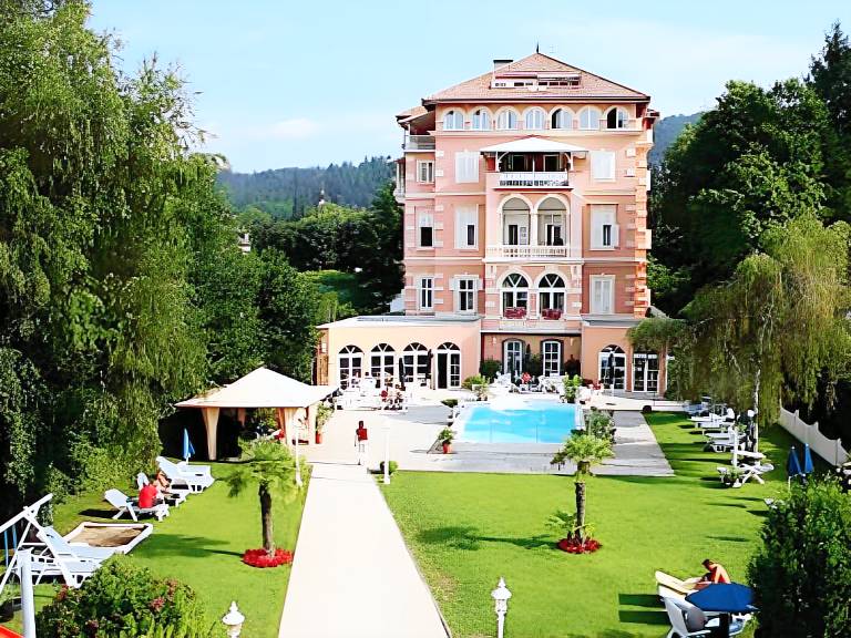 Seehotel Astoria in Poertschach am Woerthersee