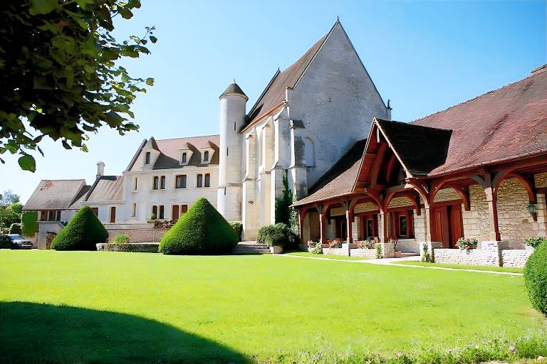 DOMAINE ST GERMER in Beauvais
