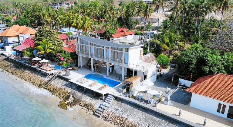 Noosa Dive Resort in Penida Island