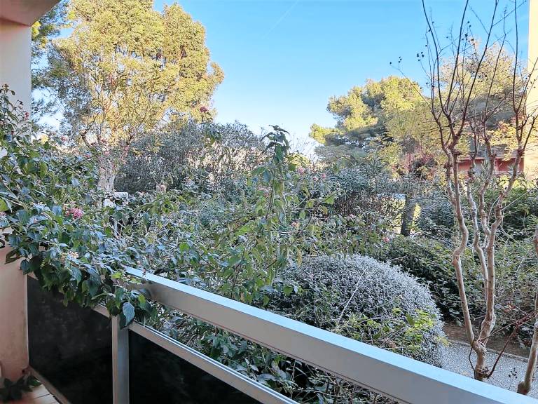 Apartment with 1 room for 4 persons — photo 3