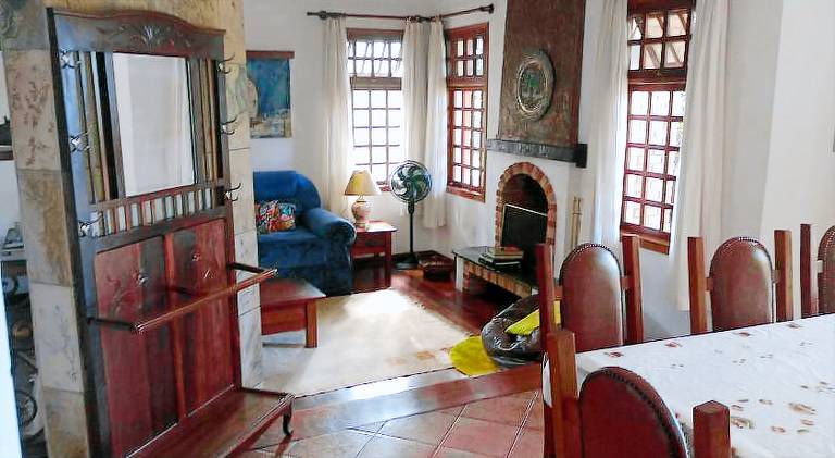 1700 m² Villa