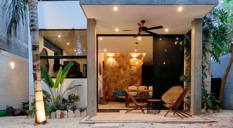 Villa with pool in Tulum