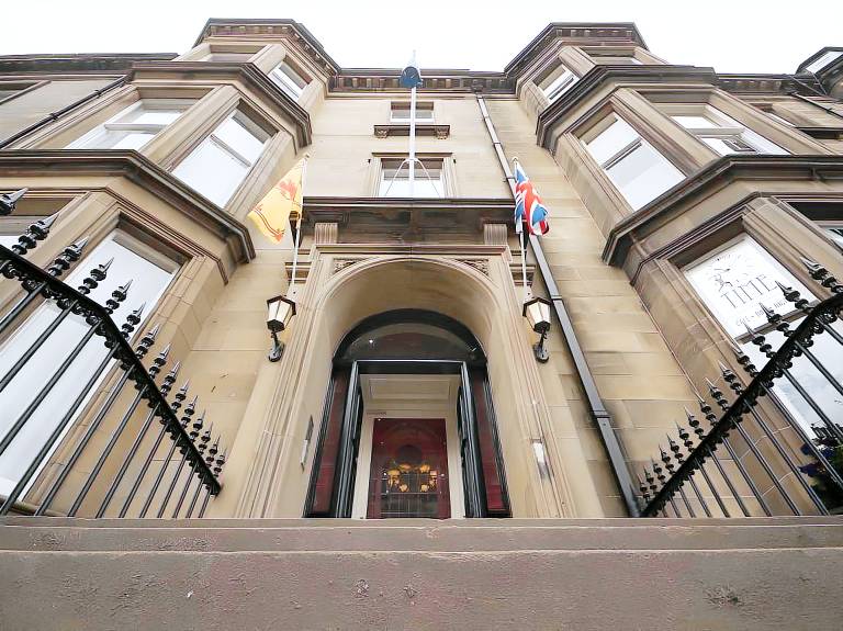 Palmerston Suites in Edinburgh