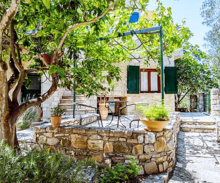 Lodge  Paxos