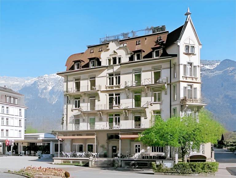 Carlton-Europe Vintage Adults Hotel in Wilderswil