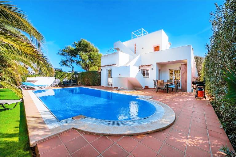 Villa "Luna" with Sea View, Pool, A/C, Terraces & Garden — photo 2