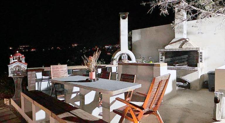 Fully equipped villa with terrace, barbecue & yard | Dogs allowed — photo 4