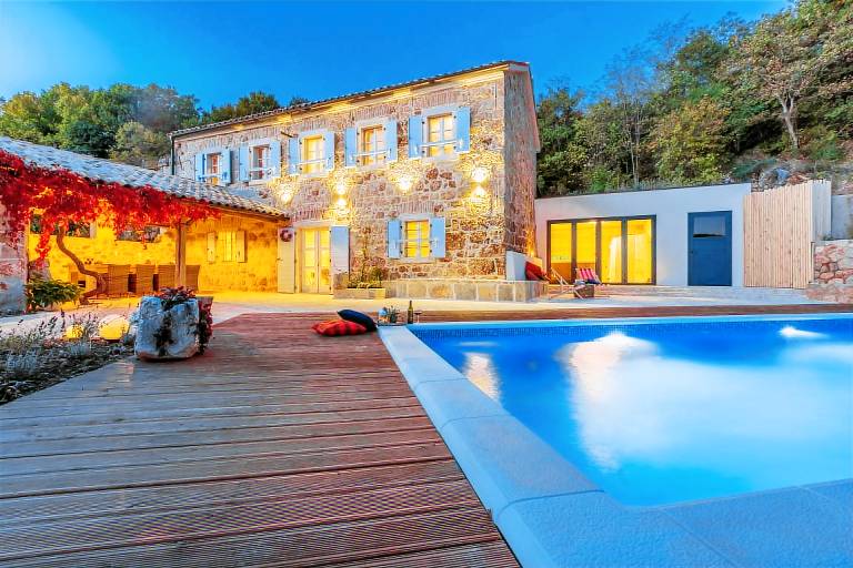 Ferienhaus in Jadranovo, Kraljevica f&uuml;r max. 8 Personen