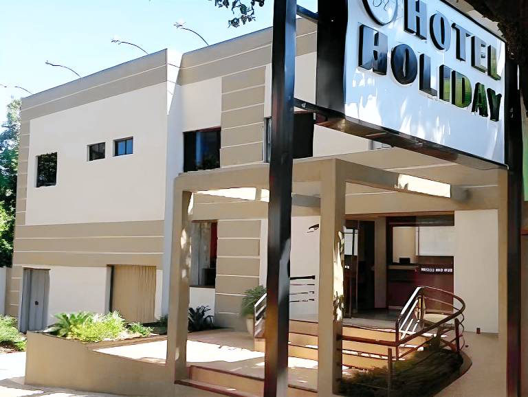 Hotel Holiday Foz in Sao Roque