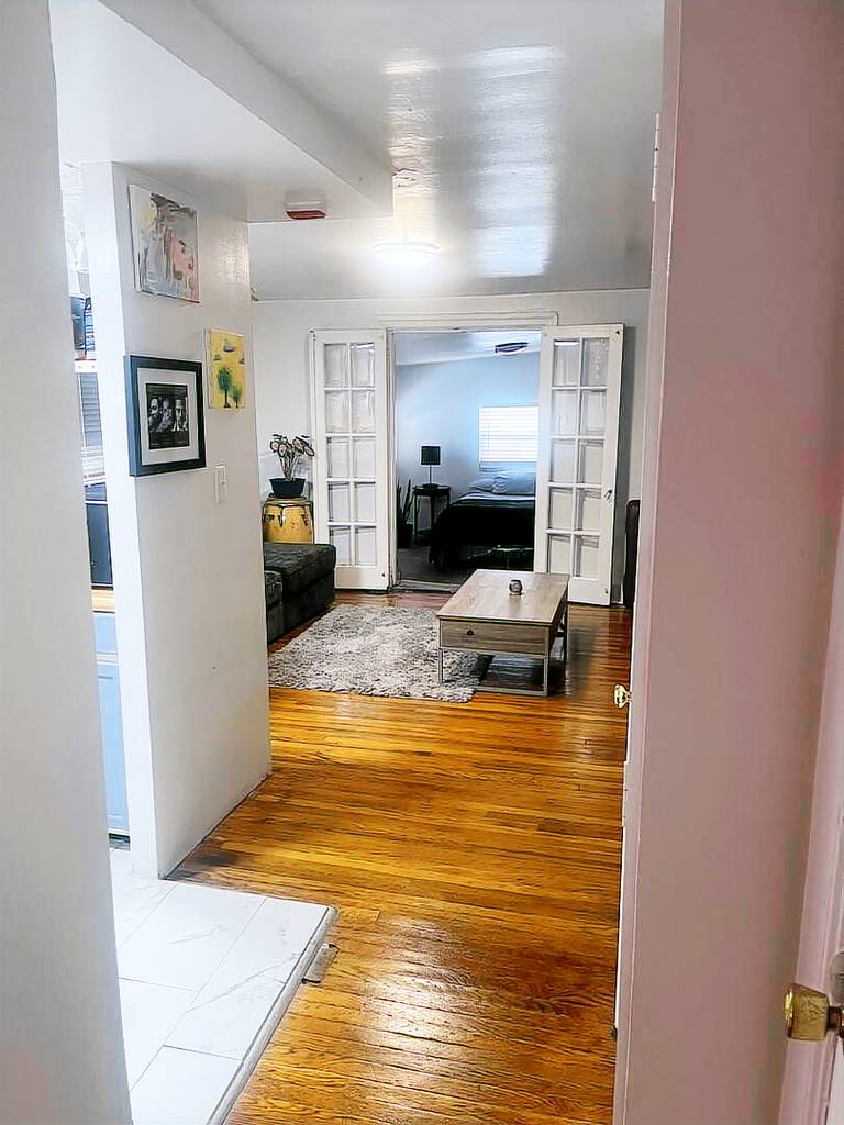 Holiday apartment | Near Love Park — photo 3